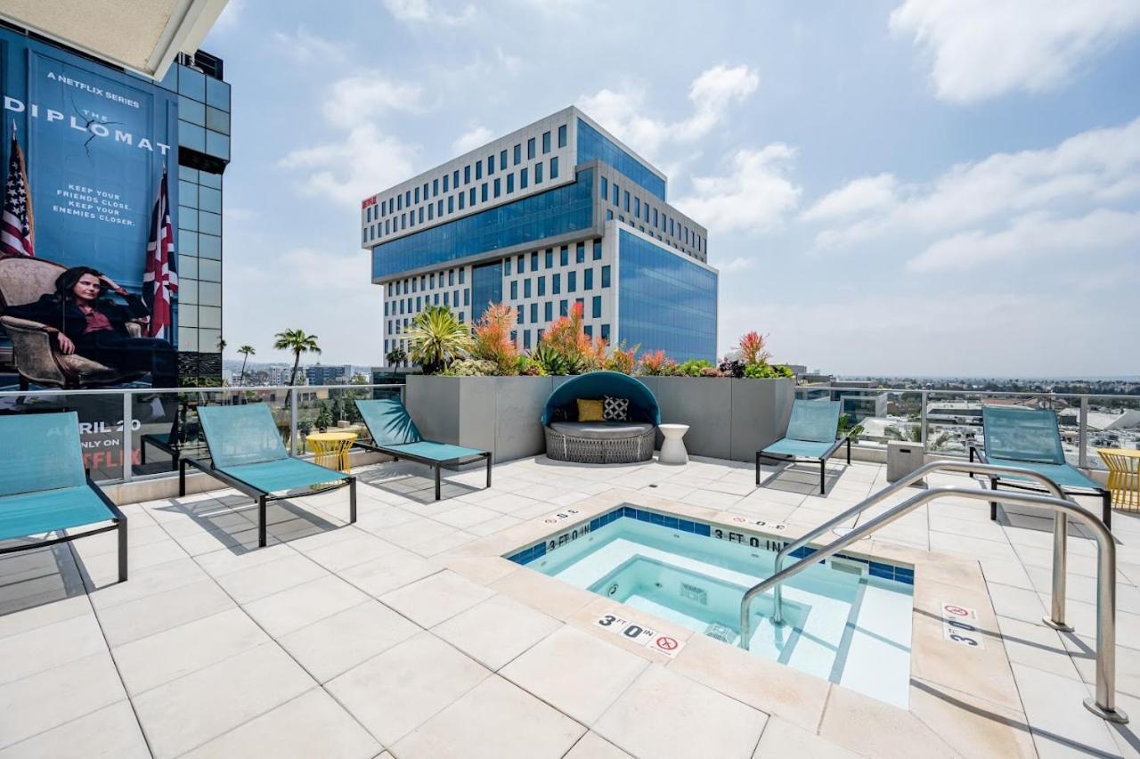 Beautiful In Hollywood 1br & 1bd Apartment